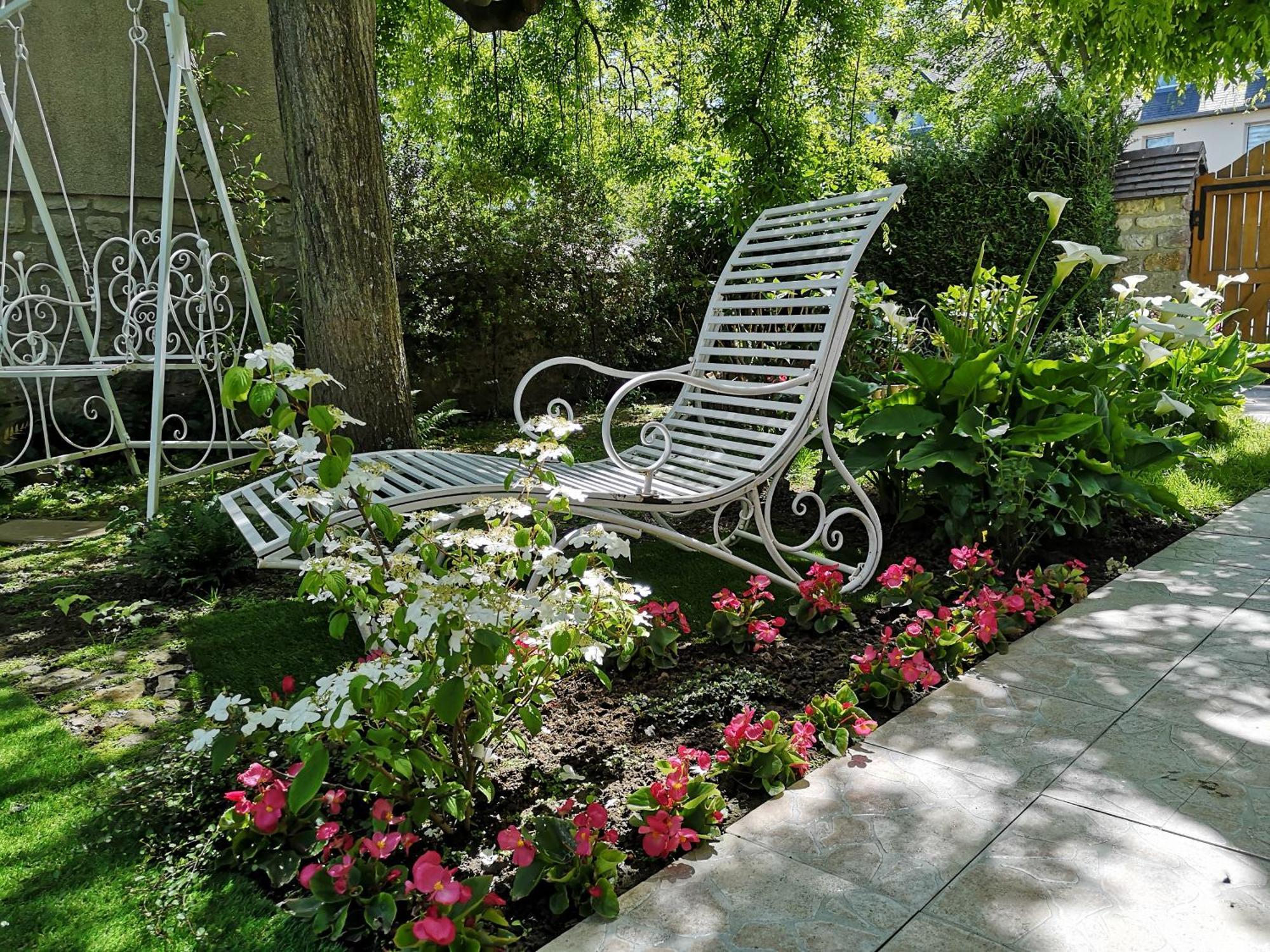 La Roseliere Maison Plain Pied Confortable Belle Decoration Jardin Magnifique 10 Mn A Pied Centre Ville Bayeux Proche Plages Du Debarquement Buitenkant foto